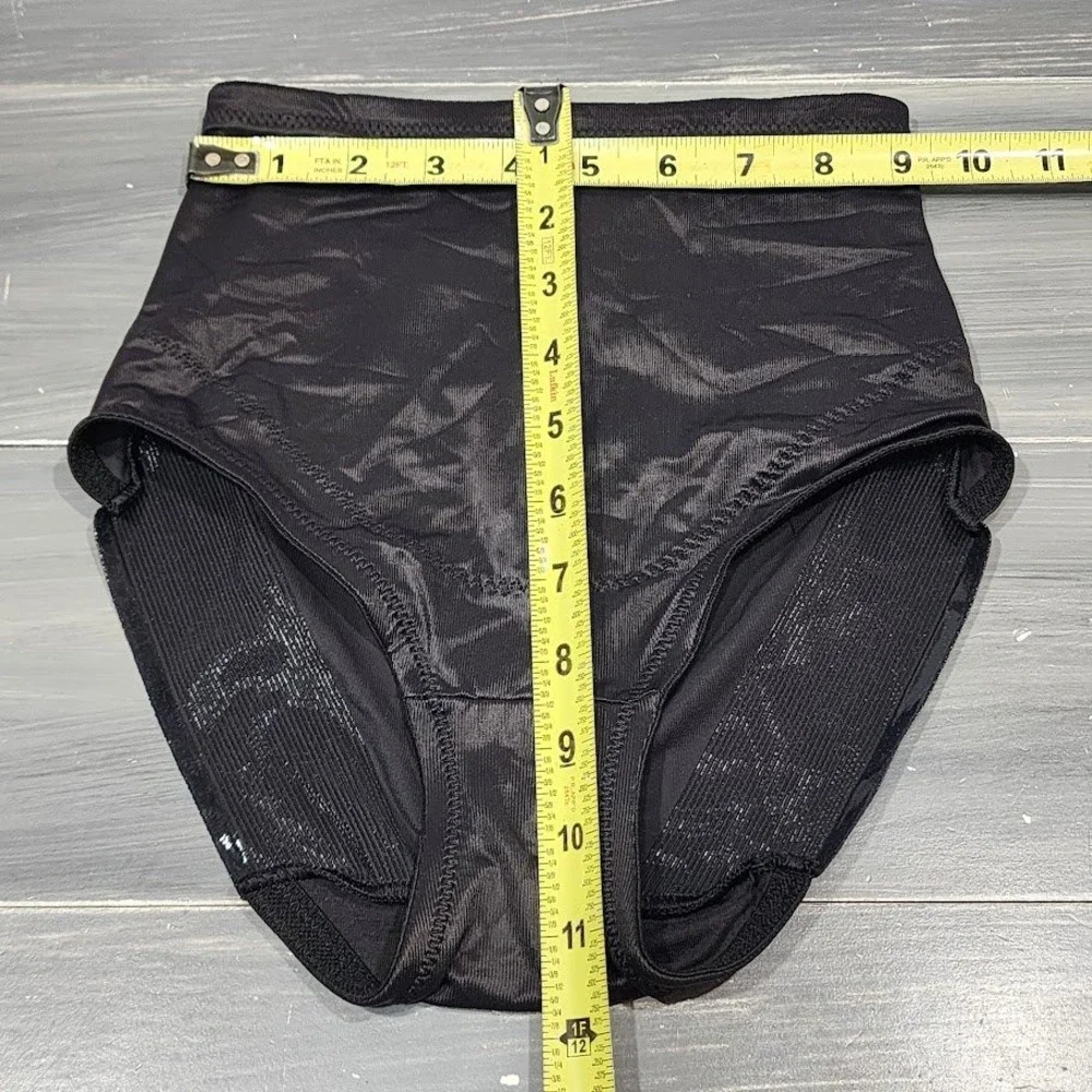 Miraclesuit Extra firm‎ Control Brief  Shapewear Panty Style 2904 Small Black